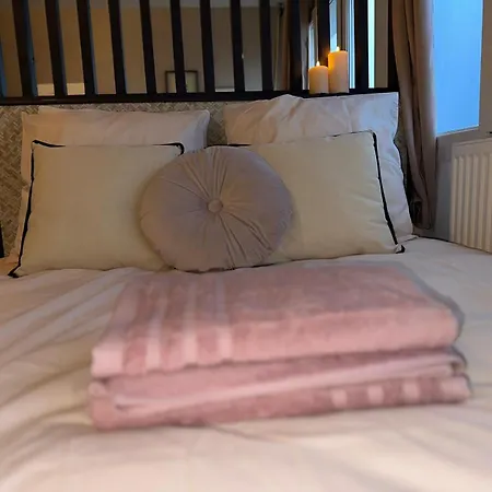 Lerelaisdodile - Ideal Pro & Couple - Cosy - Proche Metro - Parking Gratuit - - - Wifi Hd - Smart Tv - Entree Autonome 몽장바뢸
